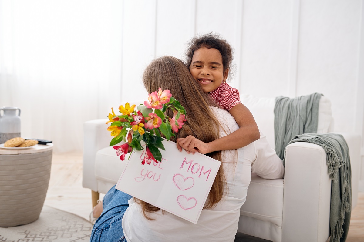 daughter wishes her beloved mother, happy birthday